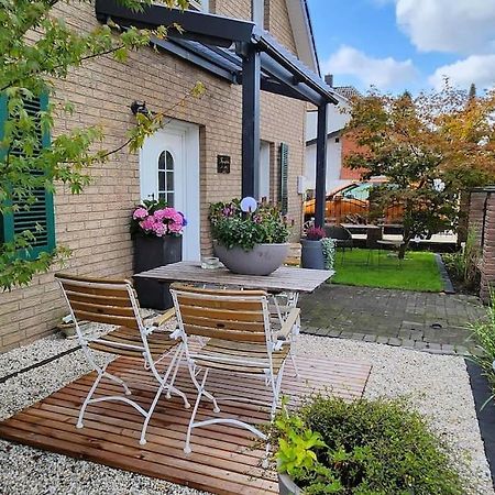 A La Maison Bielefeld City Nah Екстер'єр фото