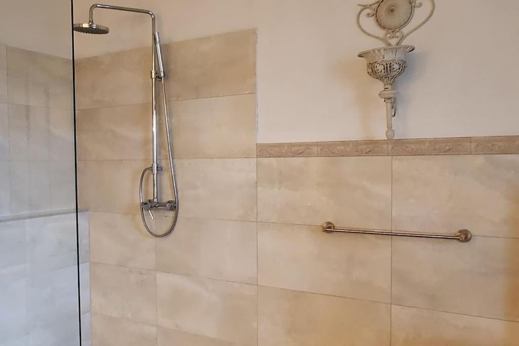 A La Maison Bielefeld City Nah Екстер'єр фото