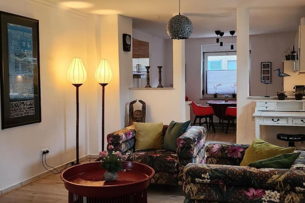 A La Maison Bielefeld City Nah Екстер'єр фото