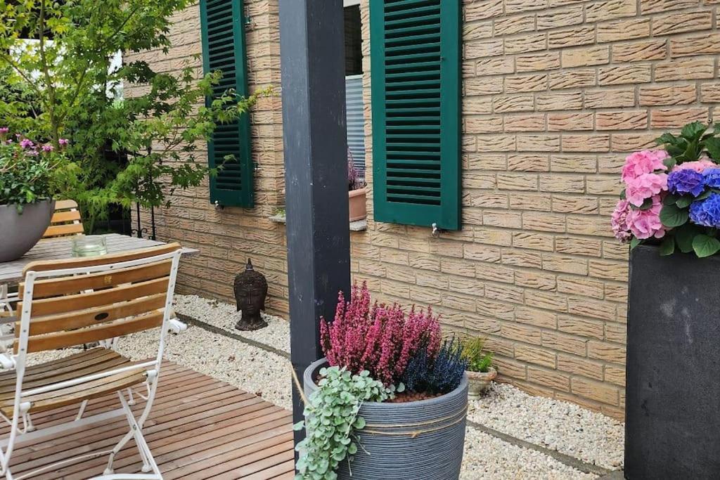 A La Maison Bielefeld City Nah Екстер'єр фото