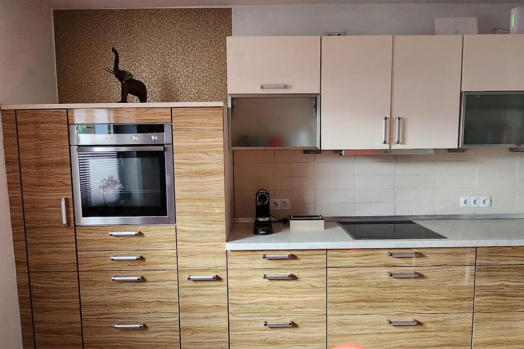 A La Maison Bielefeld City Nah Екстер'єр фото
